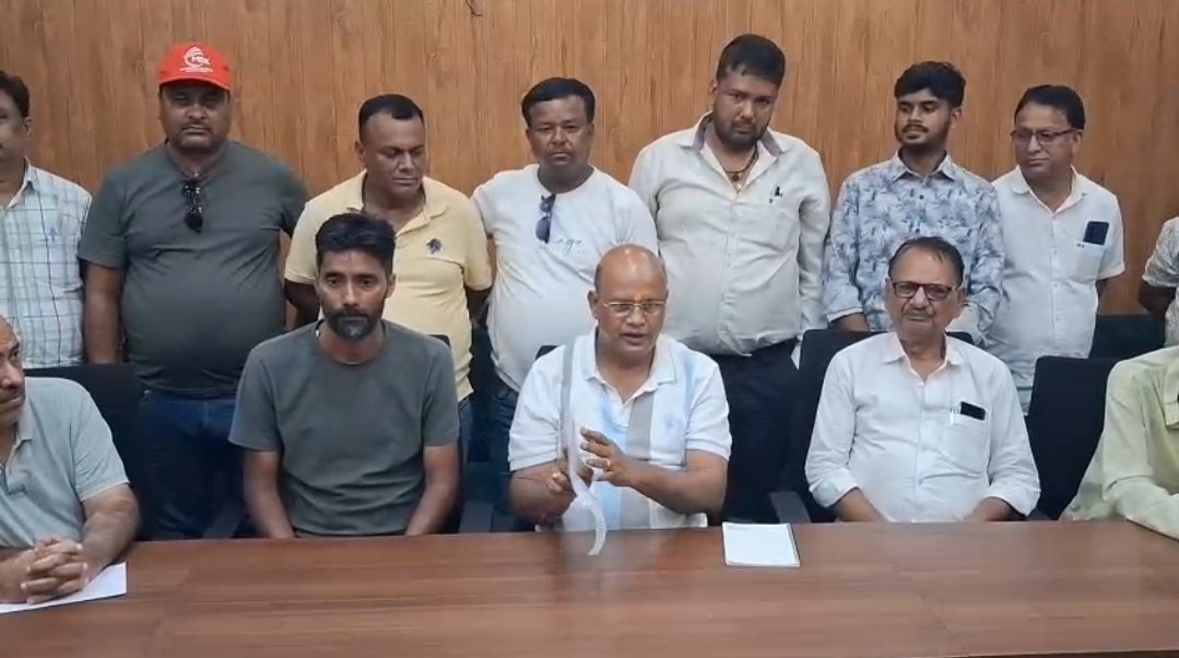 निरसा विधायक अरूप चटर्जी को व्हाट्सएप ऑडियो से रंगदारी की धमकी मिलने का मामला