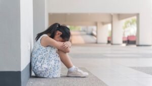 कदमा में बच्ची से अश्लील हरकत के आरोप में स्कूल ऑटो चालक गिरफ्तार